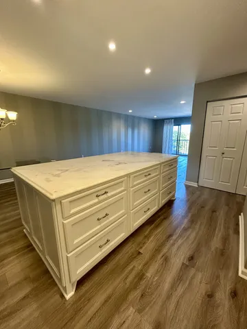 $275,000 | 200 Sanders Ferry Road, Unit 2408, Hendersonville, TN 37075