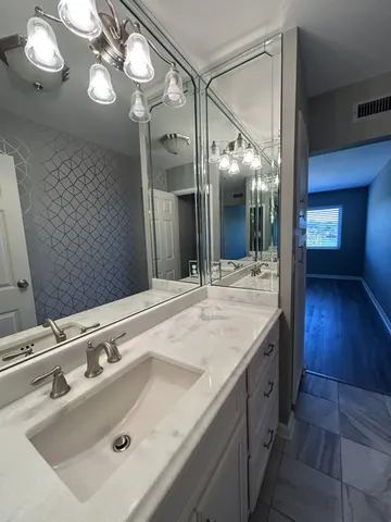 $275,000 | 200 Sanders Ferry Road, Unit 2408, Hendersonville, TN 37075