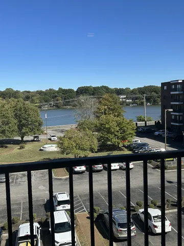 $275,000 | 200 Sanders Ferry Road, Unit 2408, Hendersonville, TN 37075