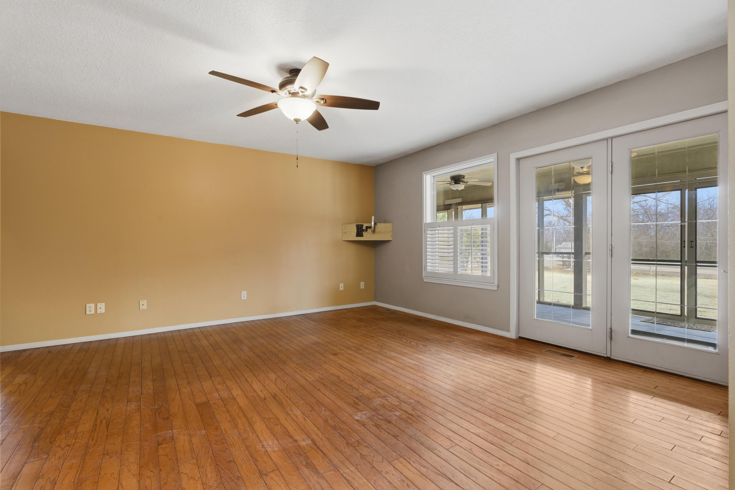 29670 South 630 Road Grove, OK 74344 - Photo 28 of 33 Interior