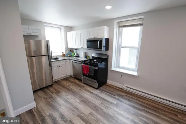 $1,350 | 409 Hermitage Street, Unit 2, Philadelphia, PA 19128