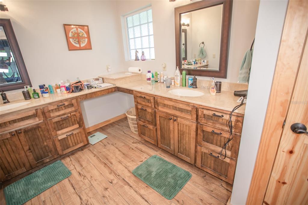 6723 Southwest 95 Street Hampton, FL 32044 - Photo 35 of 57 Gallery Image 35