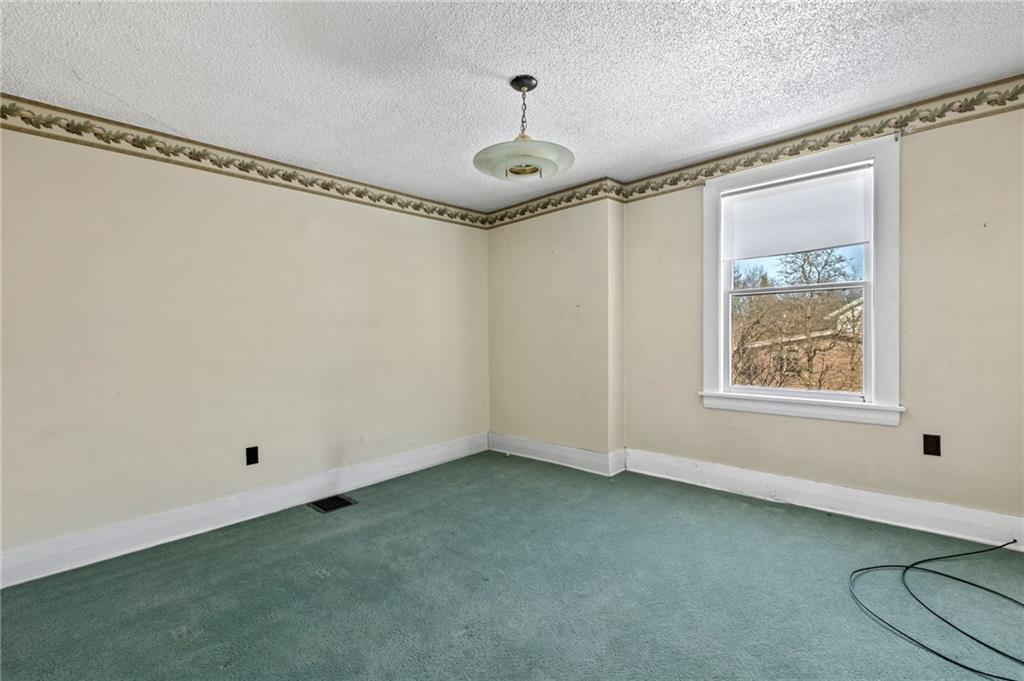 38 Terrace Road Carnegie, PA 15106 - Photo 15 of 25 Gallery Image 15