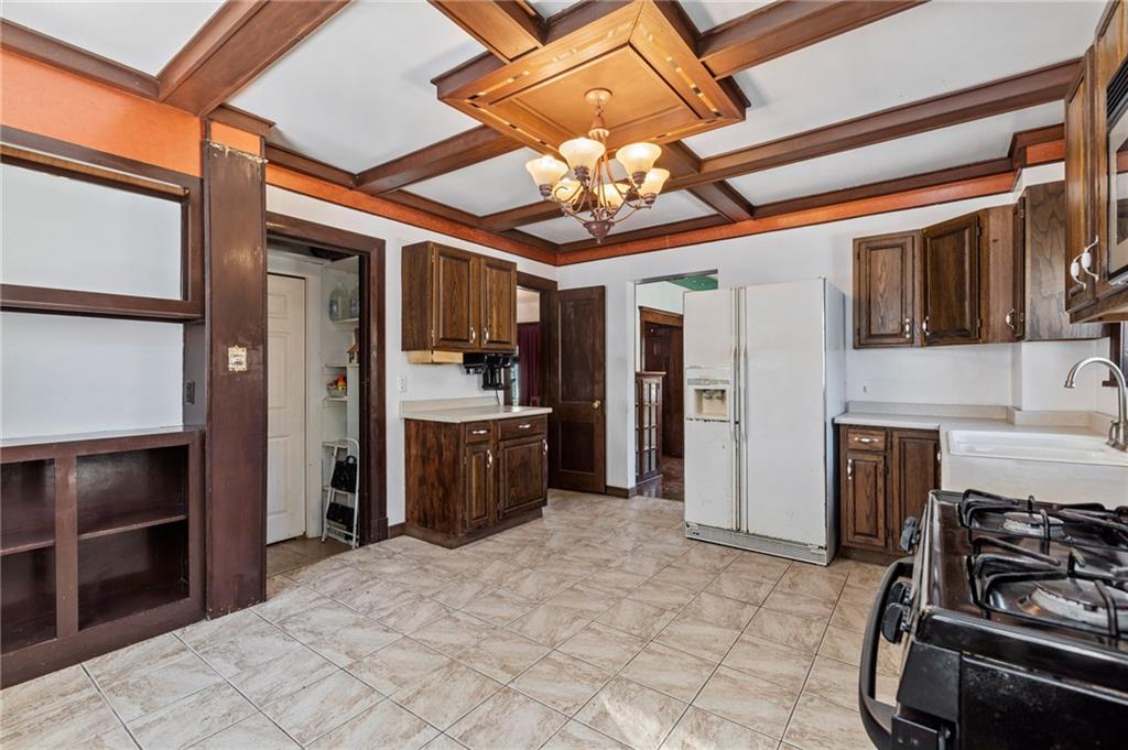 38 Terrace Road Carnegie, PA 15106 - Photo 5 of 25 Gallery Image 5