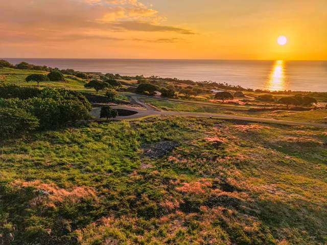 a view of an ocean view