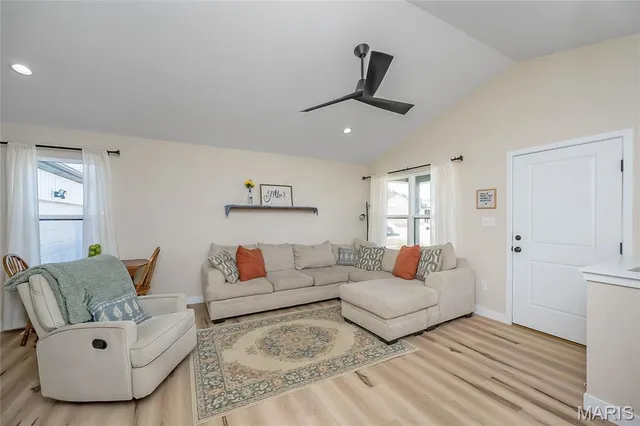 $299,900 | 562 Calvey Heights Court, Robertsville, MO 63072