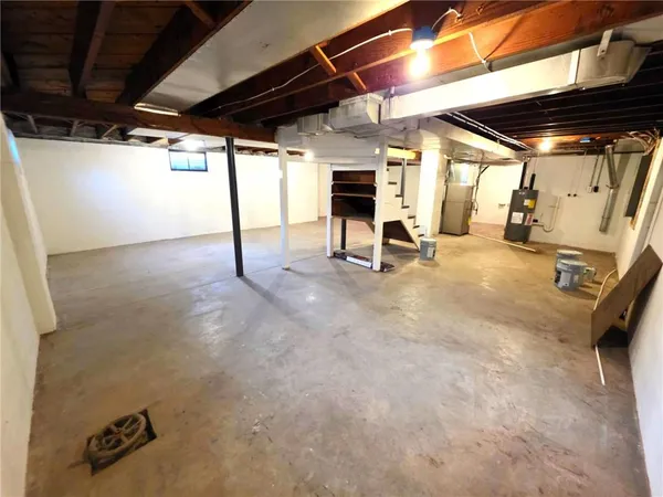$249,900 | 2748 Fairleigh Terrace, St. Joseph, MO 64506