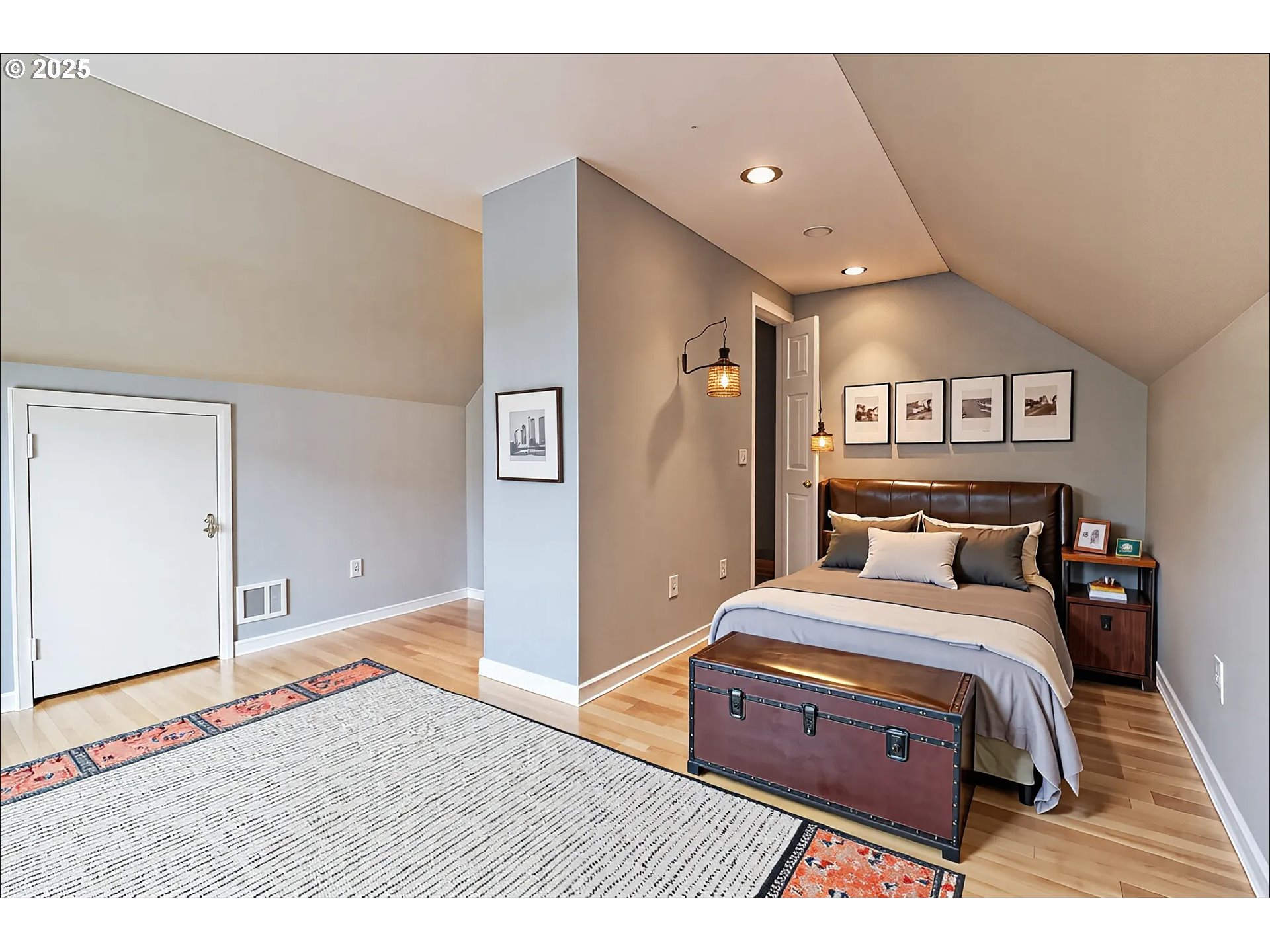 8046 Southwest Capitol Hill Road Portland, OR 97219 - Photo 22 of 42