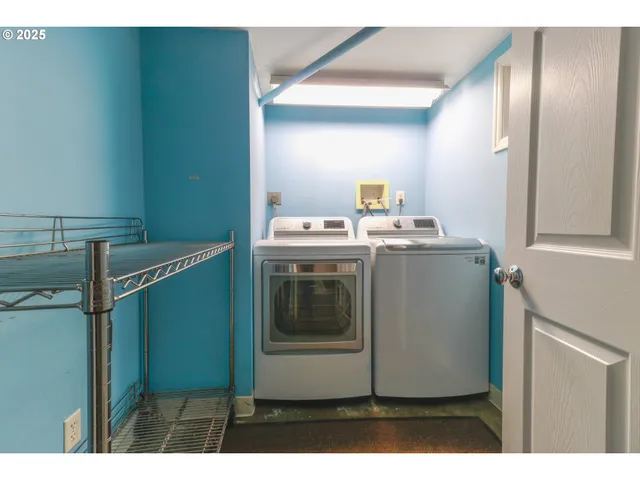 $484,900 | 8046 Southwest Capitol Hill Road, Portland, OR 97219