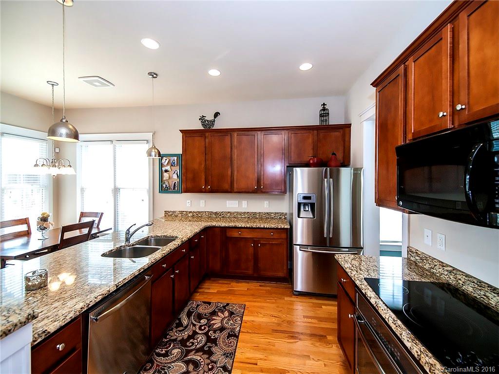654 Revival Row Fort Mill, SC 29708 - Photo 8 of 23 Gallery Image 8