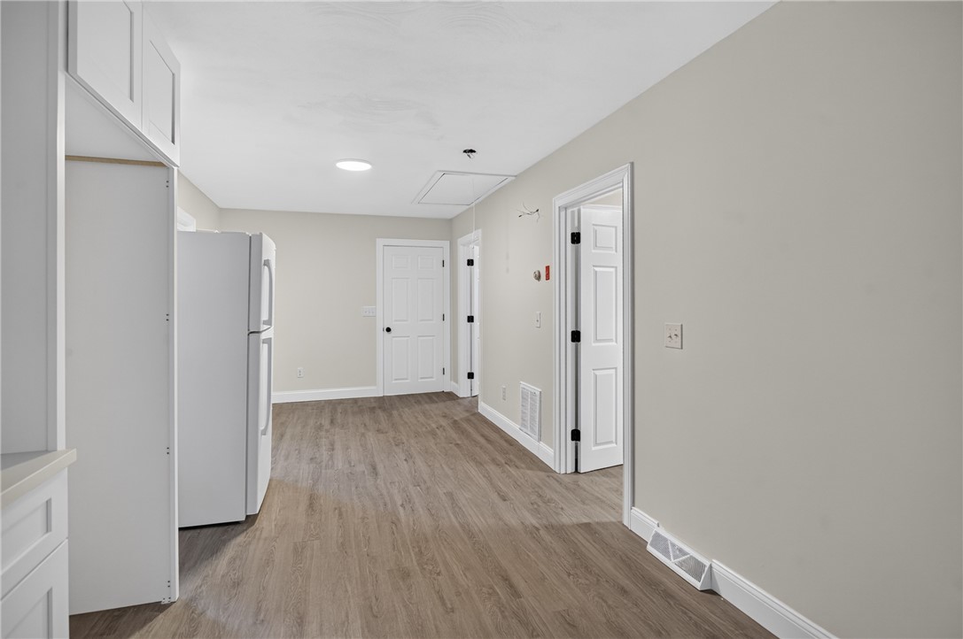 68 Uncas Street Warwick, RI 02889 - Photo 16 of 43