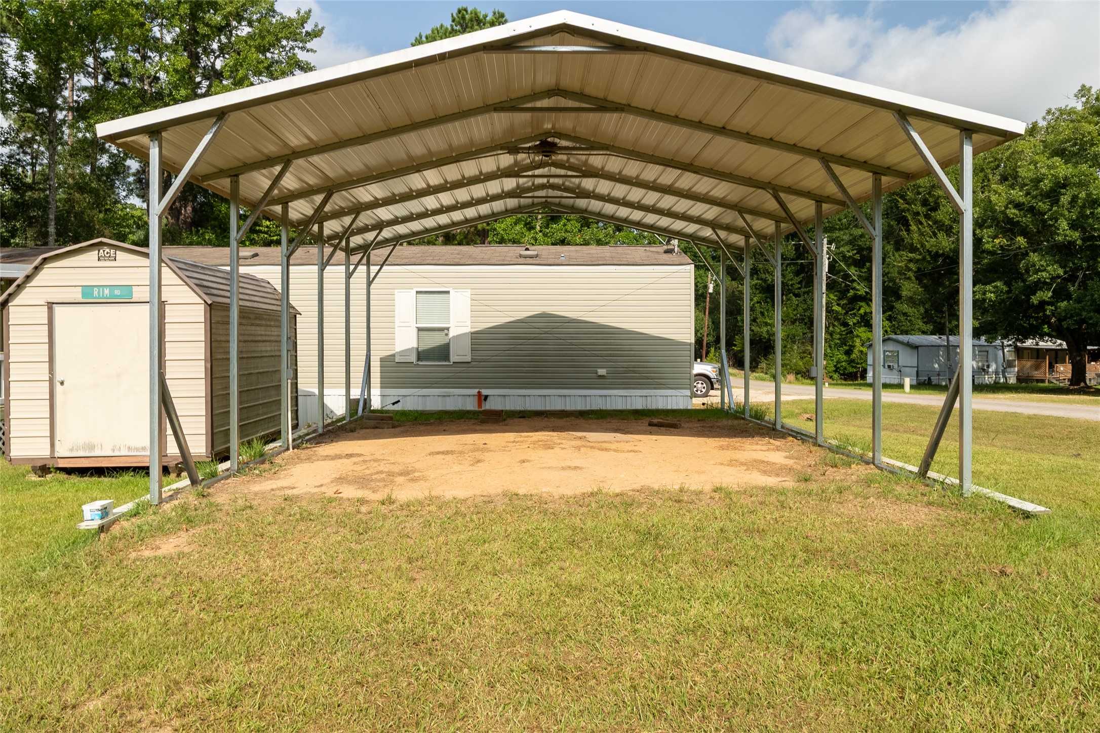 651 Harbor Point Drive Trinity, TX 75862 - Photo 12 of 41 Gallery Image 12