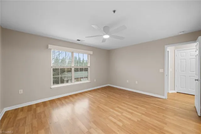 $1,650 | 3712 Cotswold Avenue, Unit Y, Greensboro, NC 27410