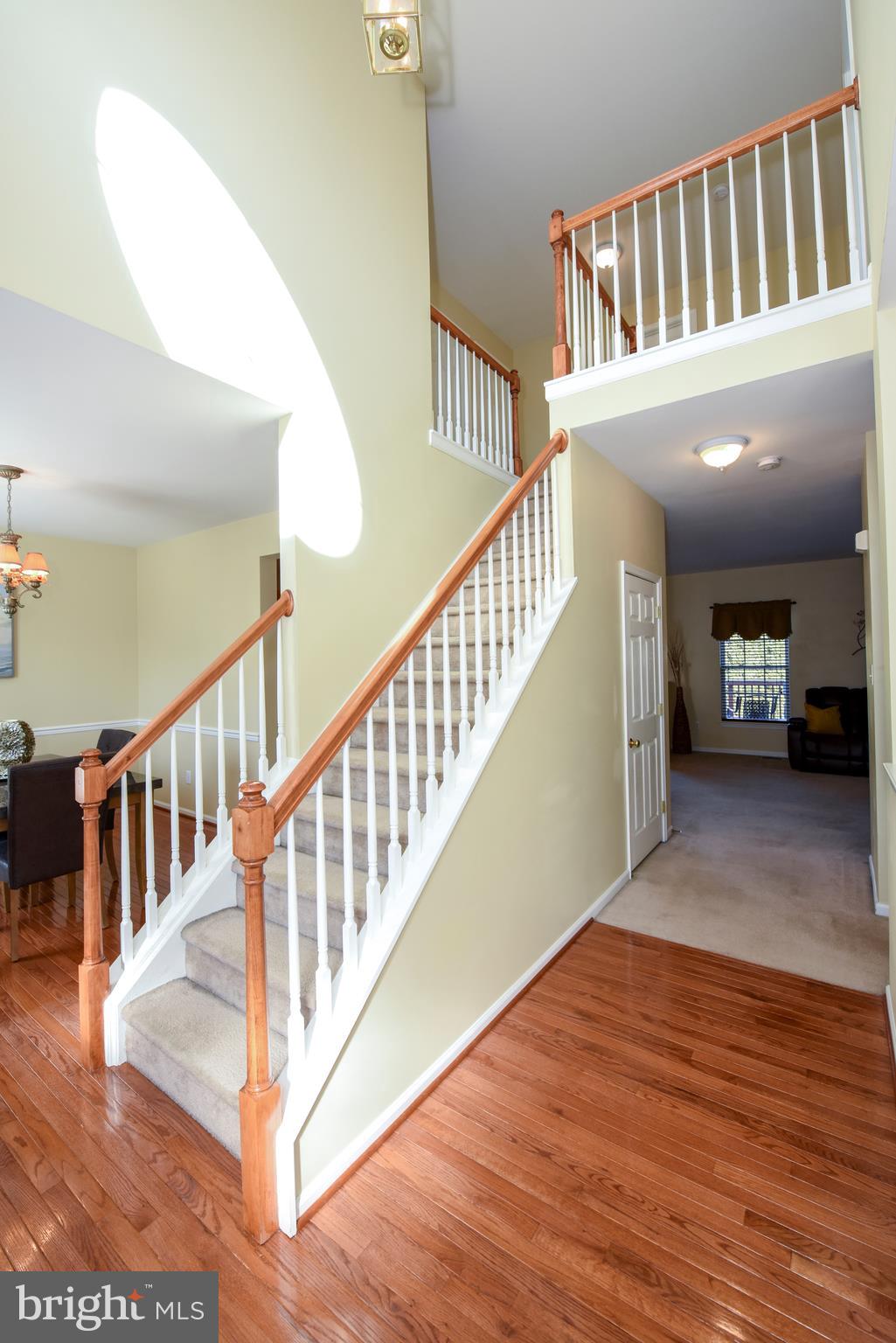 139 Milbury Road Coatesville, PA 19320 - Photo 3 of 52 Foyer