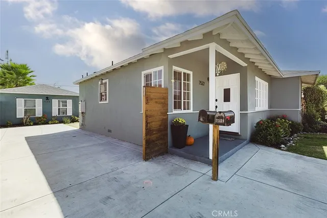 $1,115,000 | 7522 Security Avenue, Burbank, CA 91504