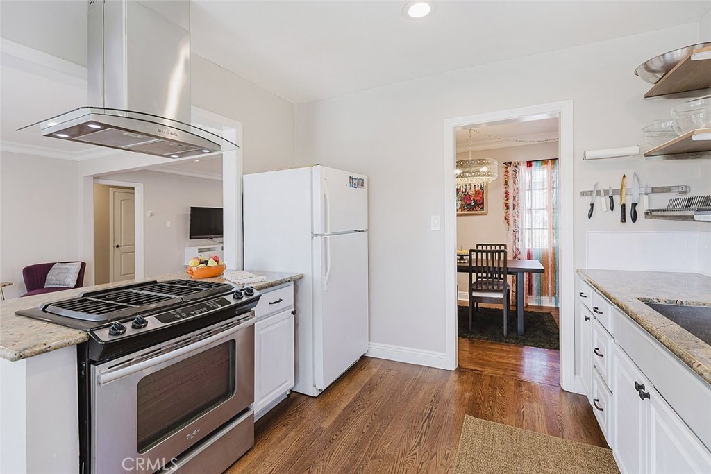 7522 Security Avenue Burbank, CA 91504 - Photo 14 of 37