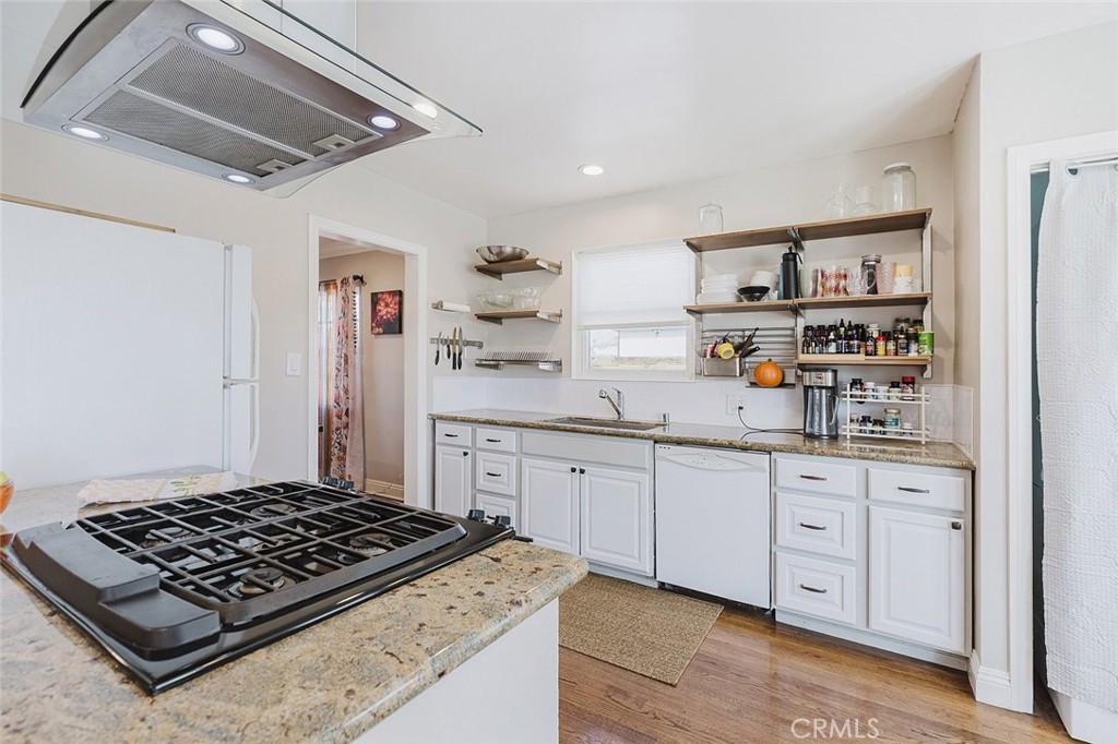 7522 Security Avenue Burbank, CA 91504 - Photo 15 of 37