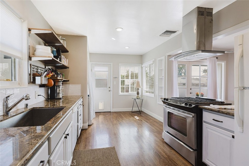 7522 Security Avenue Burbank, CA 91504 - Photo 16 of 37