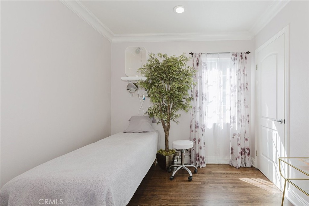 7522 Security Avenue Burbank, CA 91504 - Photo 20 of 37