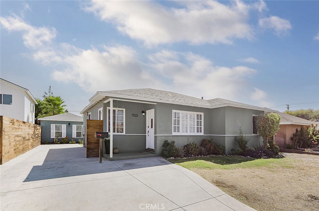 7522 Security Avenue Burbank, CA 91504 - Photo 3 of 37