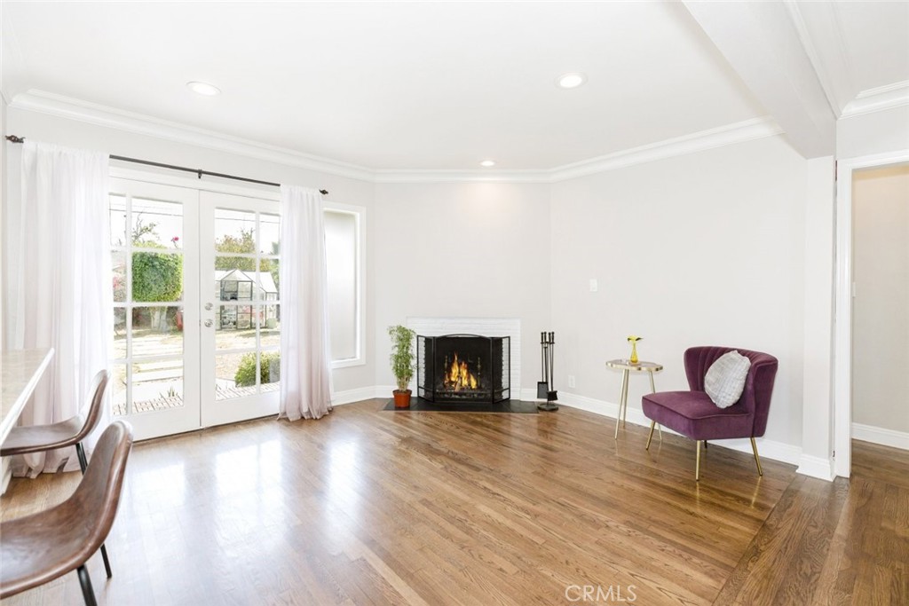 7522 Security Avenue Burbank, CA 91504 - Photo 10 of 37