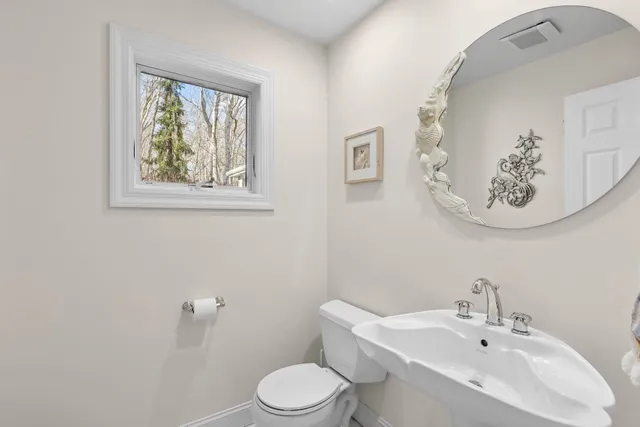 $50,000 | 15 Eastwood Court, Amagansett, NY 11930