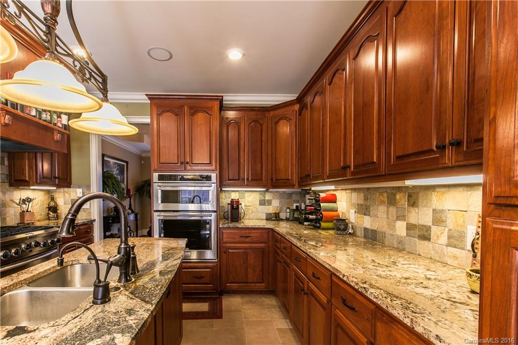 2584 Mariposa Road Stanley, NC 28164 - Photo 11 of 24 Gallery Image 11