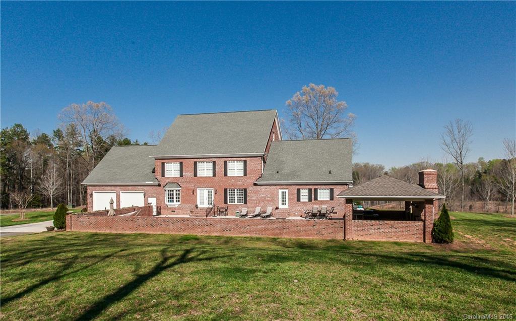 2584 Mariposa Road Stanley, NC 28164 - Photo 3 of 24 Gallery Image 3