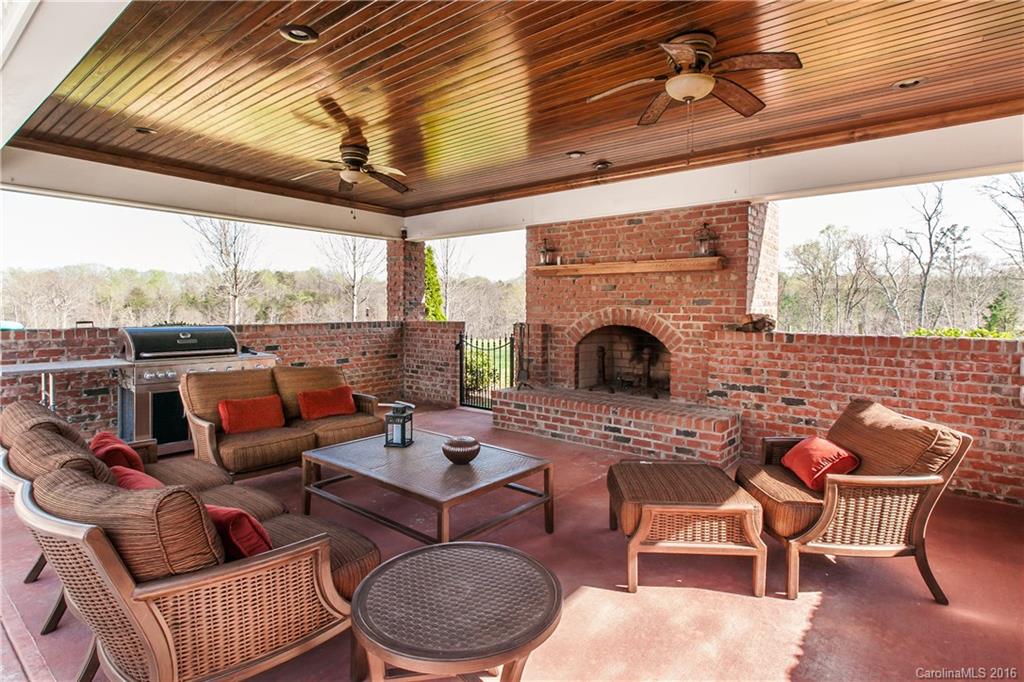 2584 Mariposa Road Stanley, NC 28164 - Photo 4 of 24 Gallery Image 4