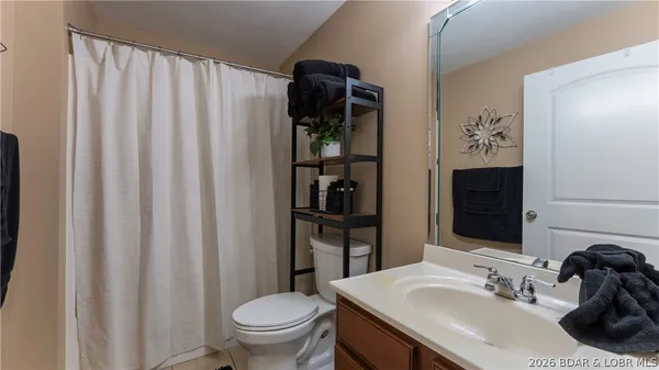 $191,000 | 50 Arnold Palmer Drive, Unit 400A, Lake Ozark, MO 65049