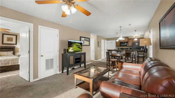 $191,000 | 50 Arnold Palmer Drive, Unit 400A, Lake Ozark, MO 65049