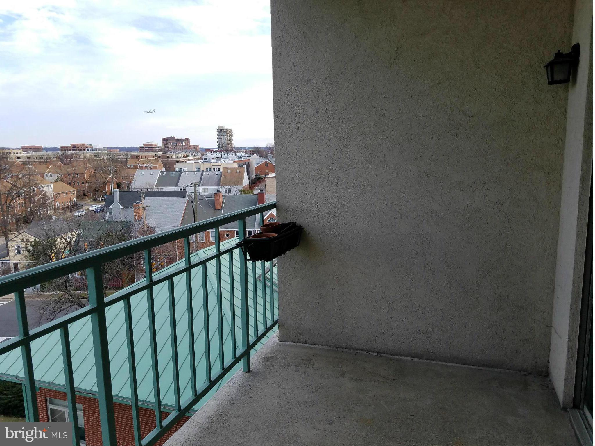 545 East Braddock Road, Unit 602 Alexandria, VA 22314 - Photo 20 of 41 WATCH THE PLANES GO BY