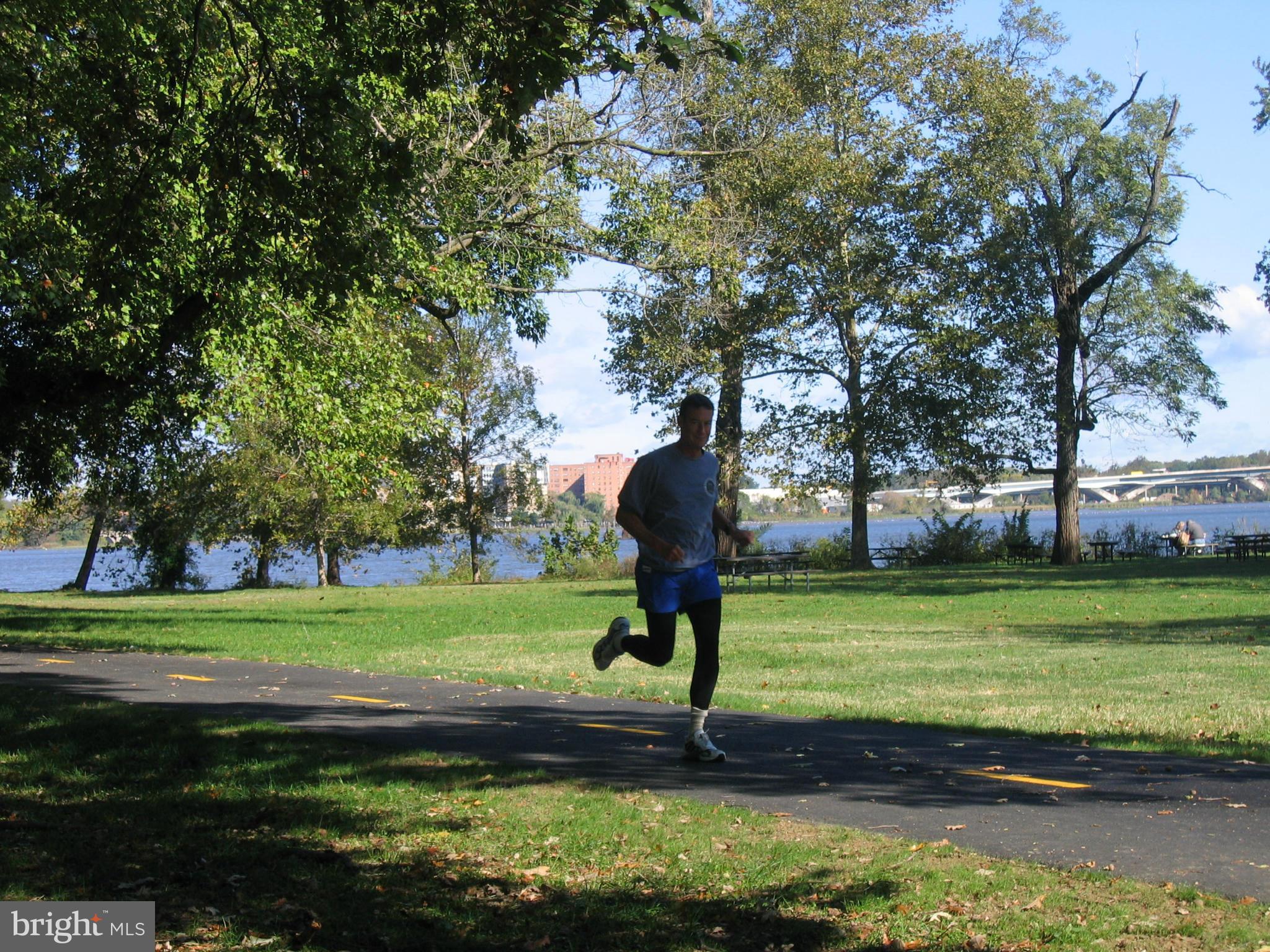 545 East Braddock Road, Unit 602 Alexandria, VA 22314 - Photo 38 of 41 RUN, WALK OR STROLL ALONG RIVER