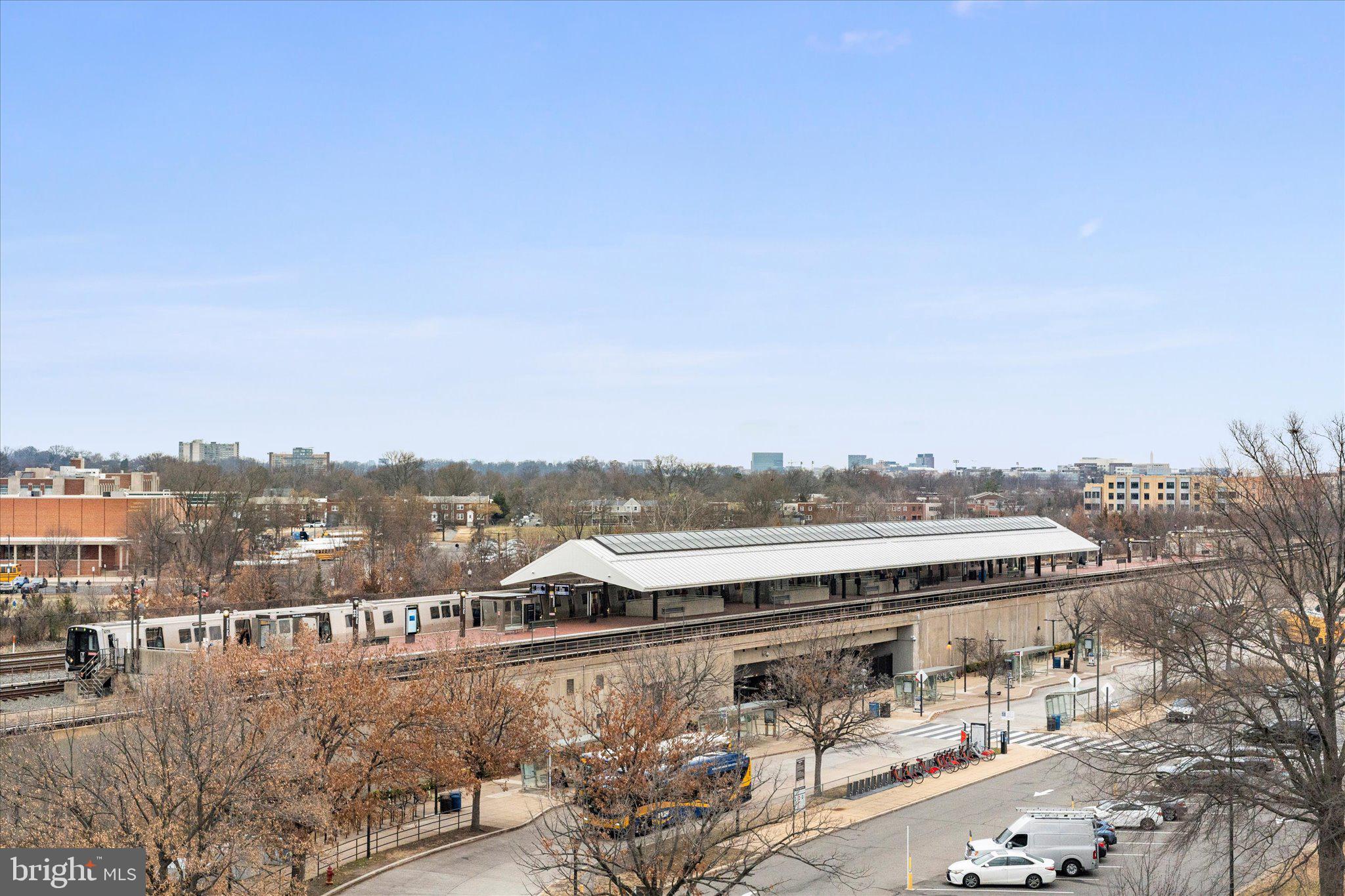 545 East Braddock Road, Unit 602 Alexandria, VA 22314 - Photo 6 of 41