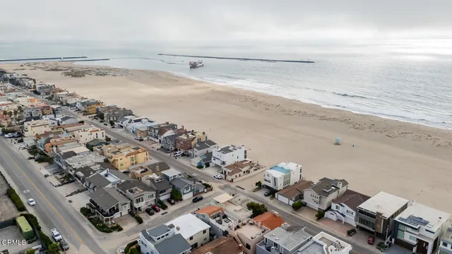 $1,598,000 | 109 La Granada Street, Oxnard, CA 93035