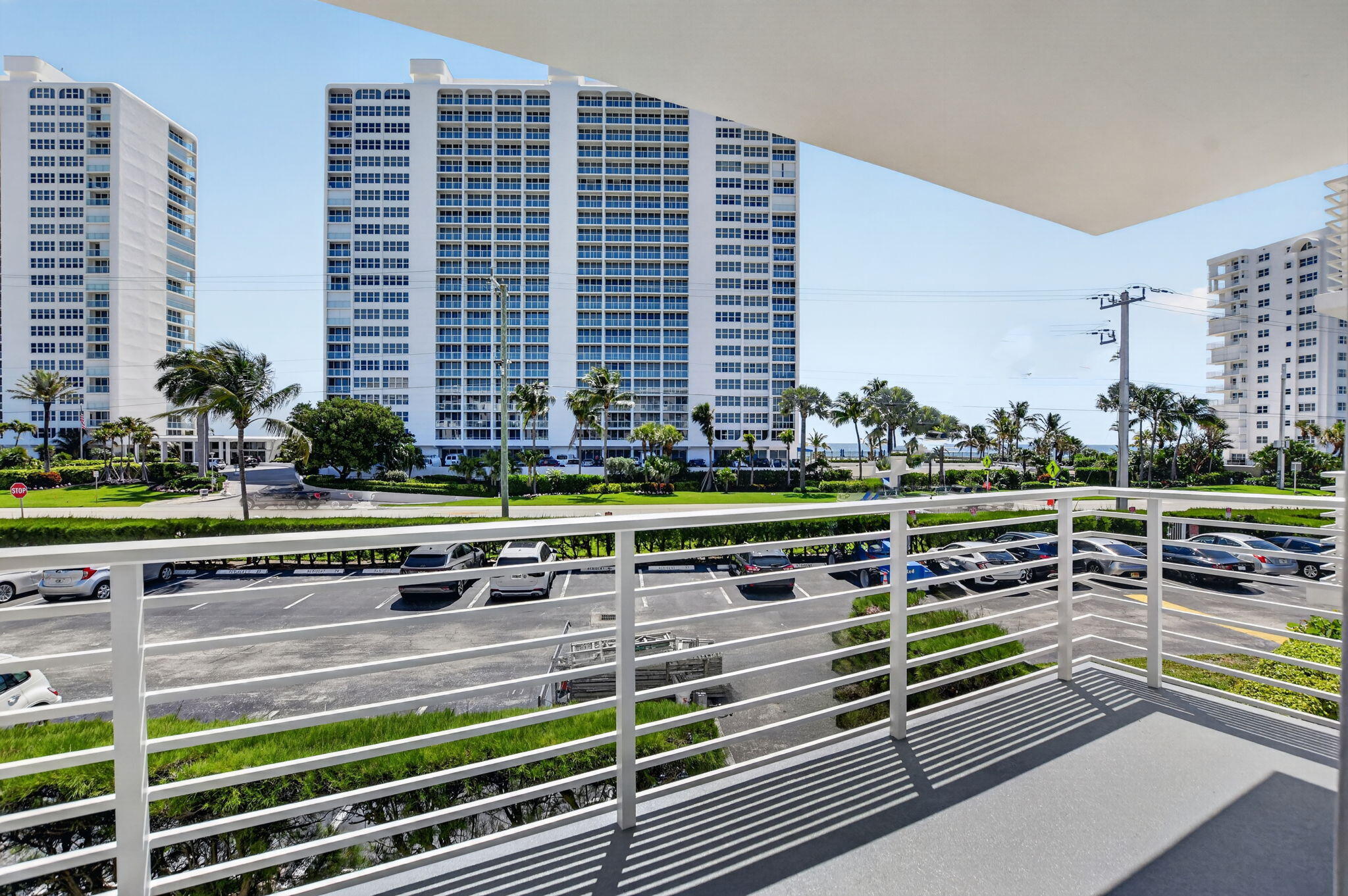 2851 South Ocean Boulevard, Unit T2 Boca Raton, FL 33432 - Photo 24 of 49 23-web-or-mls-DSC_0906