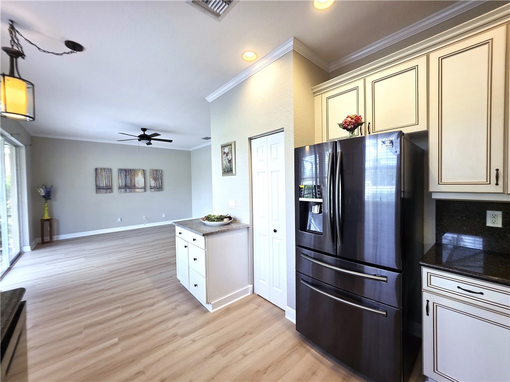 1939 Grey Falcon Circle Southwest Vero Beach, FL 32962 - Photo 11 of 36