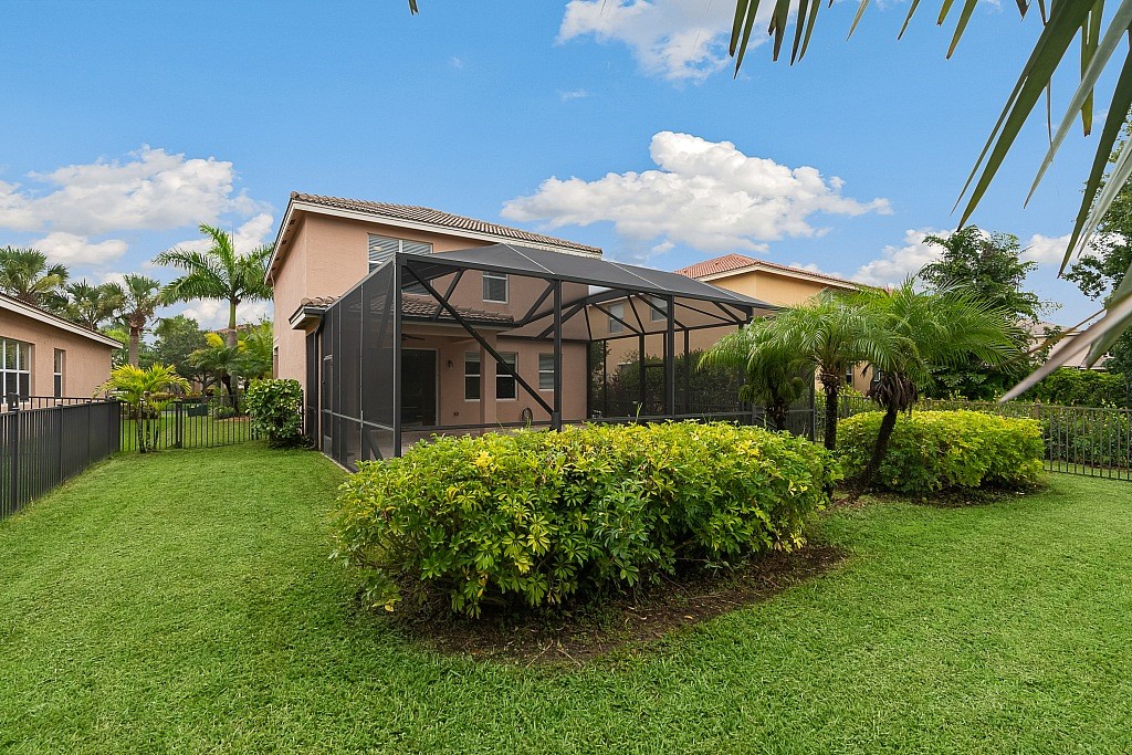 1939 Grey Falcon Circle Southwest Vero Beach, FL 32962 - Photo 31 of 36