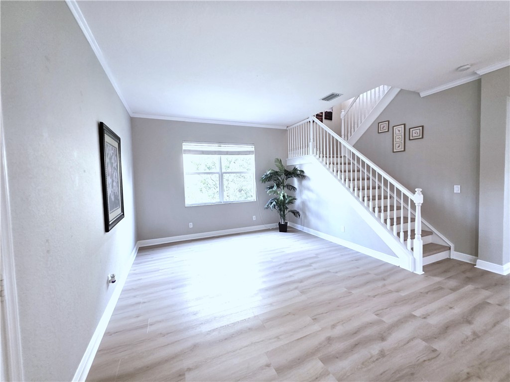 1939 Grey Falcon Circle Southwest Vero Beach, FL 32962 - Photo 4 of 36