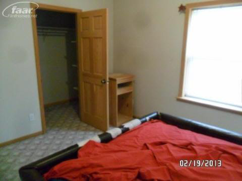 9158 North Center Road Clio, MI 48420 - Photo 6 of 8 20351325-5.JPG