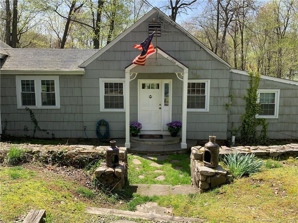 51 Rampart Road Norwalk, CT 06854 - Photo 1 of 1 Gallery Image 1