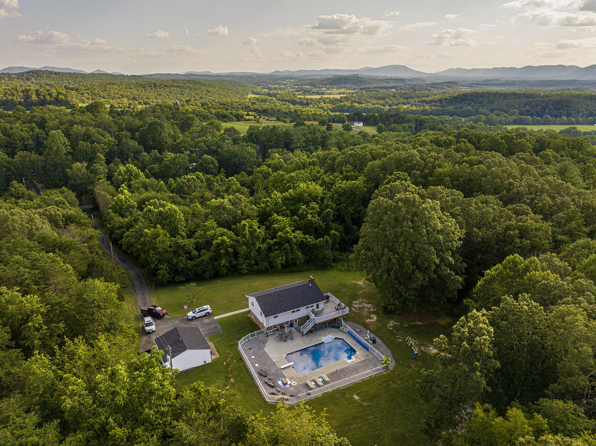 1567 Timber Ridge Buchanan, VA 24066 - Photo 60 of 63 10
