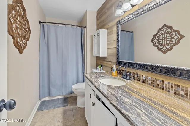 $399,000 | 1976 Fournerat Road, Eunice, LA 70535