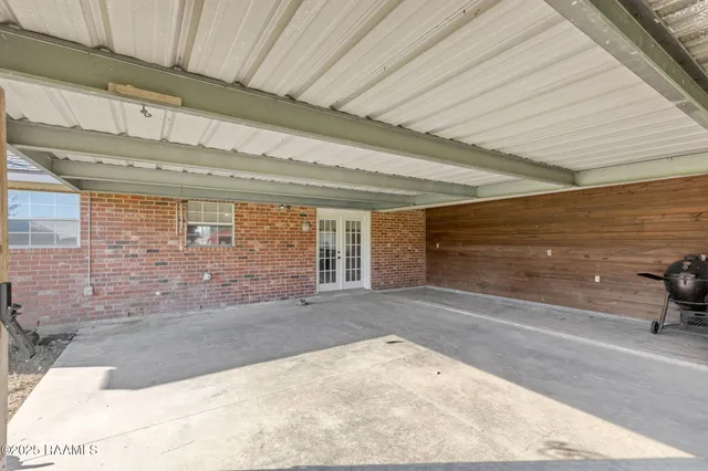 $399,000 | 1976 Fournerat Road, Eunice, LA 70535