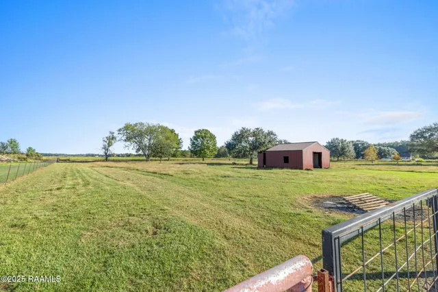 $399,000 | 1976 Fournerat Road, Eunice, LA 70535