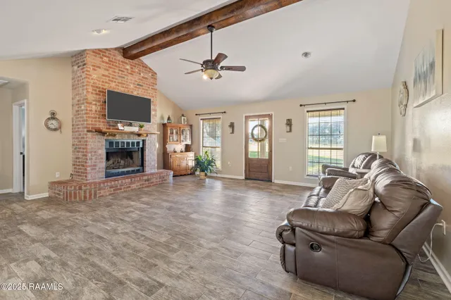 $399,000 | 1976 Fournerat Road, Eunice, LA 70535