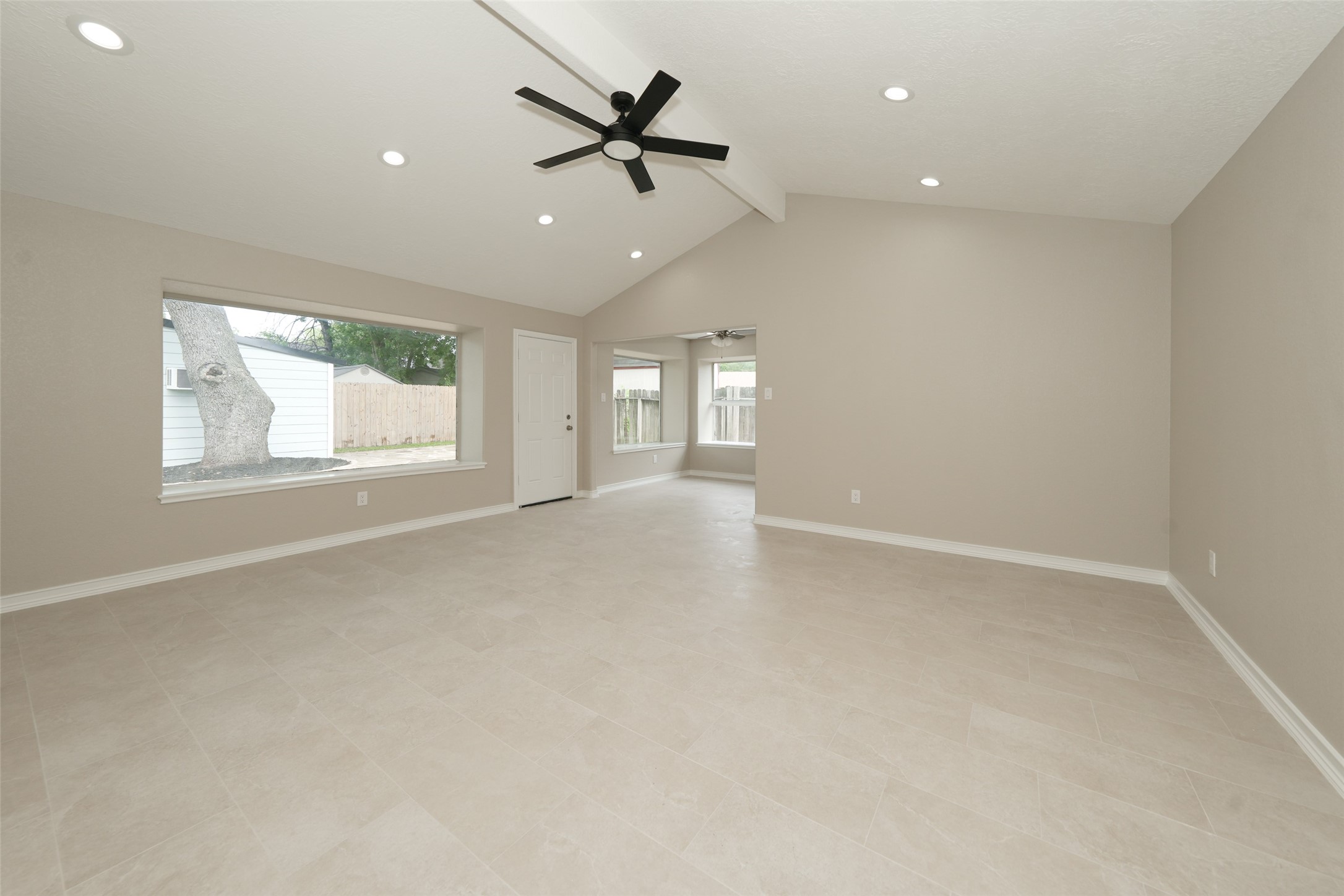 9607 Rumbling Wood Lane Houston, TX 77086 - Photo 16 of 27