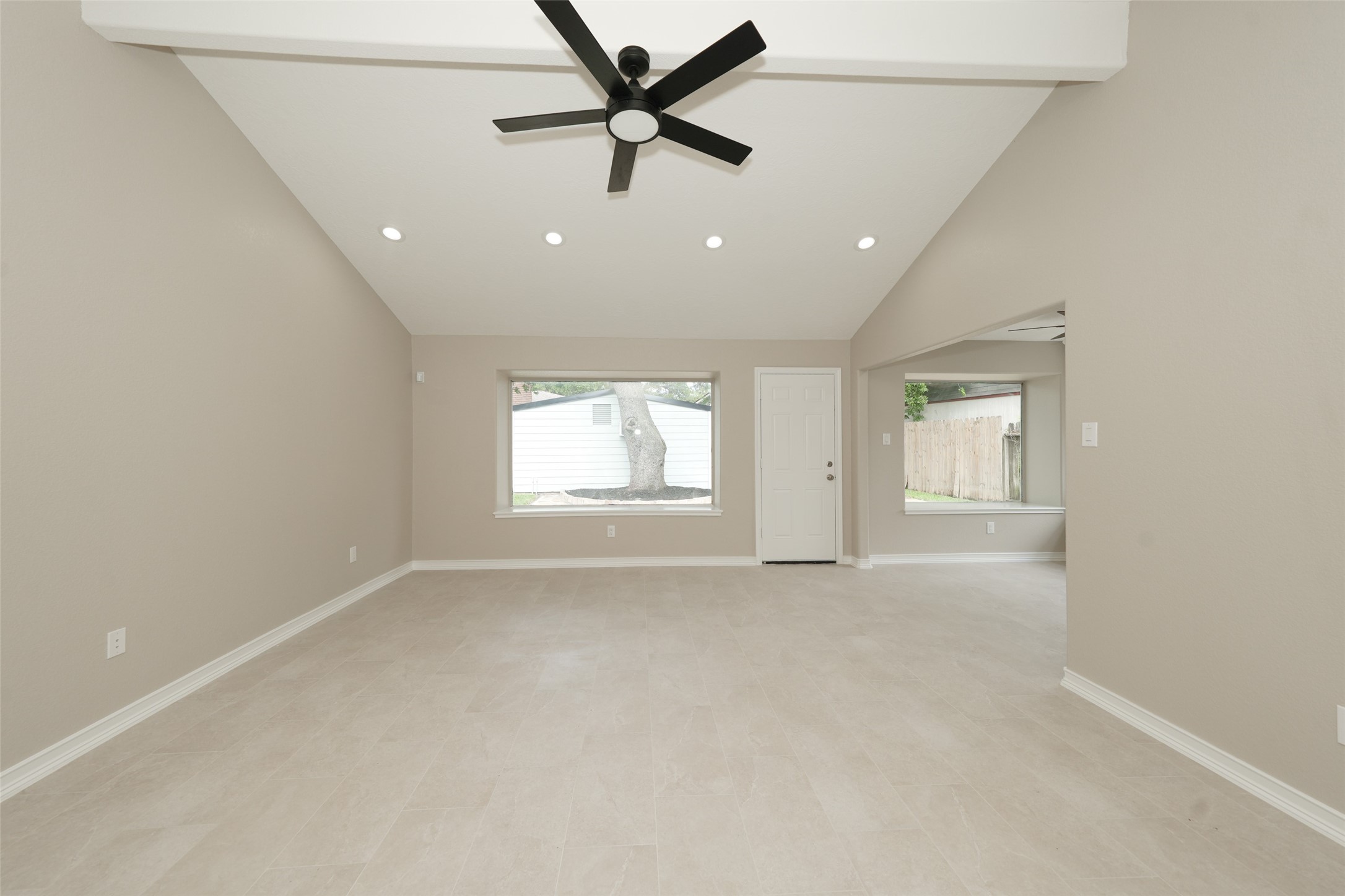 9607 Rumbling Wood Lane Houston, TX 77086 - Photo 18 of 27