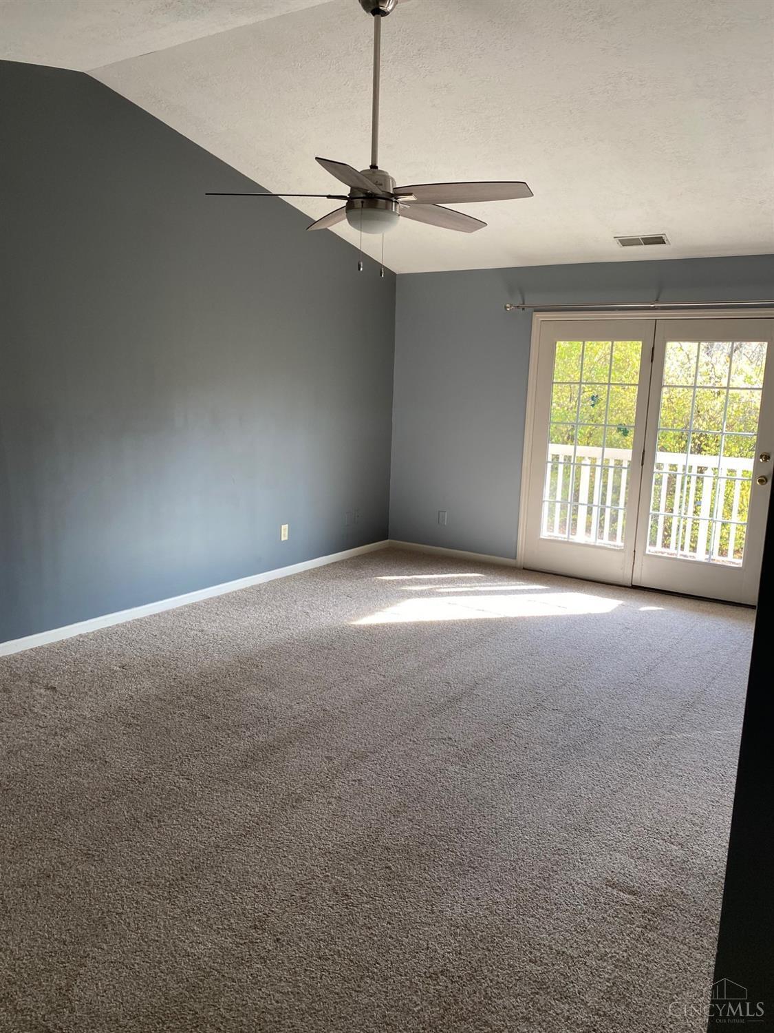 3685 Galbraith Road, Unit 36 Cincinnati, OH 45247 - Photo 5 of 23 Gallery Image 5