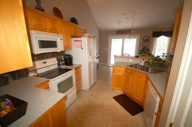 1457 Virginia Ridge Drive Hardy, VA 24101 - Photo 15 of 46 KITCHEN